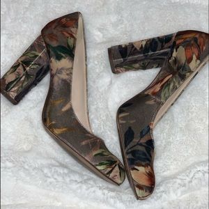 Nine West suede pumps